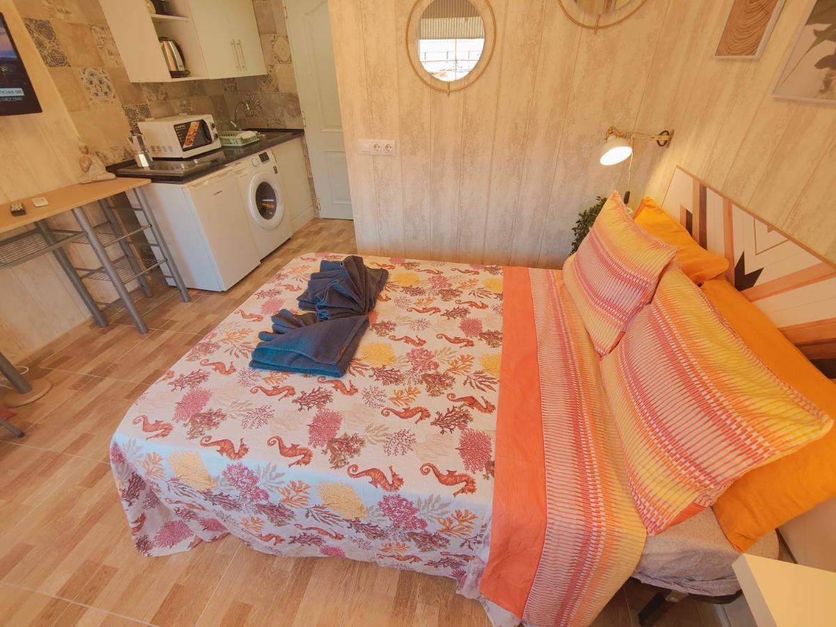 Begona 408 Compact City Center Studio By Namaste Elite Τορρεμολίνος Εξωτερικό φωτογραφία